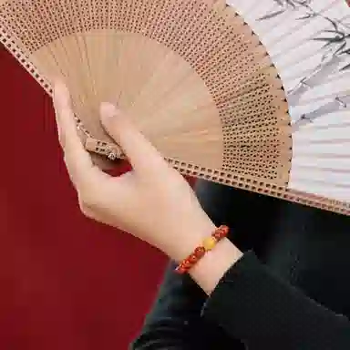 琳琯瑛 新中式国风气质小众设计款算盘珠 南红 玉石手串 女款