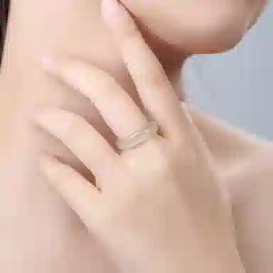 琳琯瑛 新中式国风新款水润冰透荔枝冻白冰 玉髓 玉石戒指指环 女款