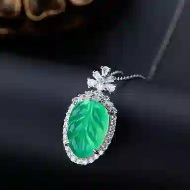 琳琯瑛 新中式国风气质小众设计款木纳色甜绿小叶子 玉髓 玉石吊坠 女款