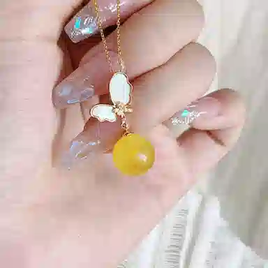 琳琯瑛 新式中国风项链 海贝款圆珠 蝴蝶款轻奢贵气 琥珀蜜蜡 玉石吊坠 女款 琥珀蜜蜡 礼物