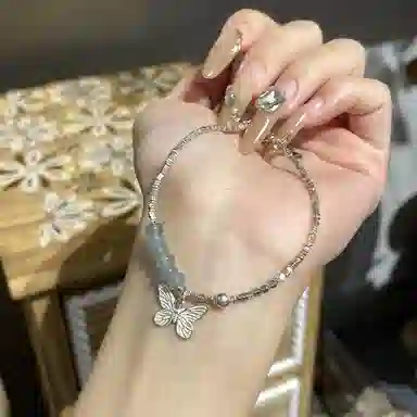 琳琯瑛 新中式国风小众设计高级感轻奢气质碎银好运蝴蝶蓝水危料 糯冰 翡翠手链 女款
