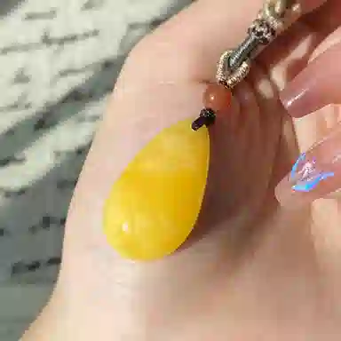 琳琯瑛 新中式国风国潮水滴 蜜蜡 吊坠 女款