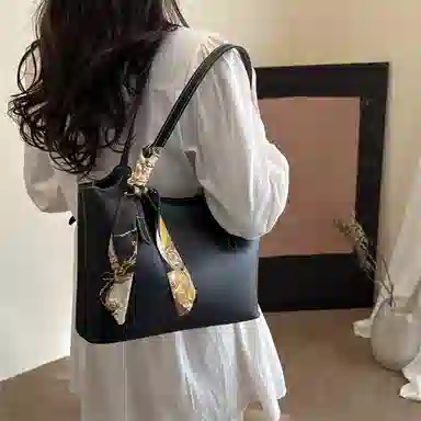 S.REPHEN Retro Tote Bag