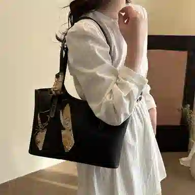 S.REPHEN Retro Tote Bag