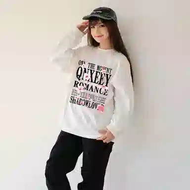 Qnxeey OWNTHEMOMENTT