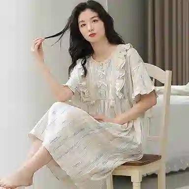 兰缪 带胸垫甜美可爱短袖睡裙 女款 图片色