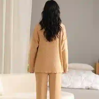 兰缪 简约亲肤舒适带胸垫一体防凸点长袖可外穿休闲长裤睡衣套装 女款 杏色