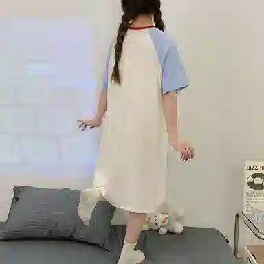 兰缪 带胸垫薄款宽松圆领套头中长款短袖睡裙 女款 图片色