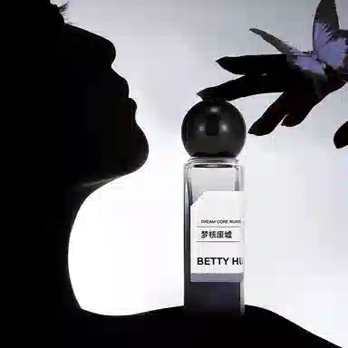 Betty Hula EDT 30ML