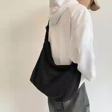 Morellybear Canvas Shoulder Bag