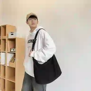 Morellybear Canvas Shoulder Bag