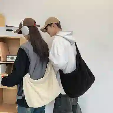 Morellybear Canvas Shoulder Bag