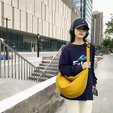 morellybear Nylon Crescent Bag