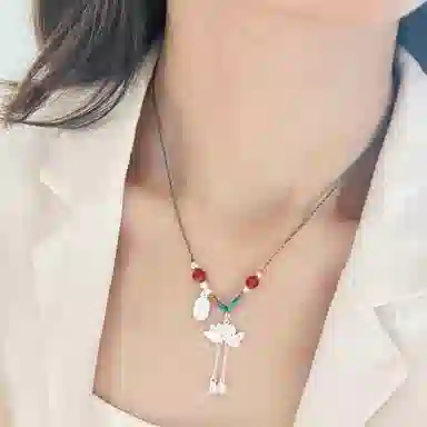 999