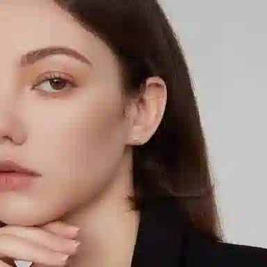 S925