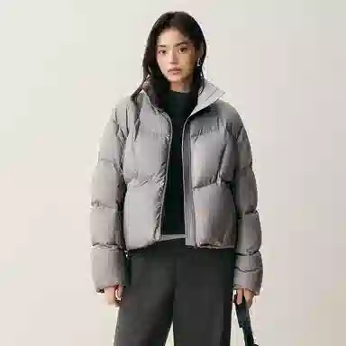 太平鸟 纯色保暖短款立领面包服羽绒服 女款