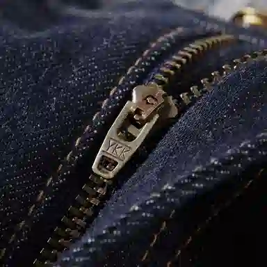 太平鸟 纯色口袋高腰直筒牛仔裤 女款