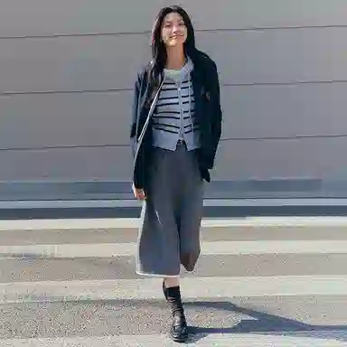 LEDIN Embroidered Blazer Navy