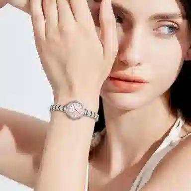 匹克手表女士款学生职场穿搭轻奢小众高级感满钻大牌正品 石英机芯 精钢表带 国表 女表 粉色表盘 防水高颜值礼盒套装