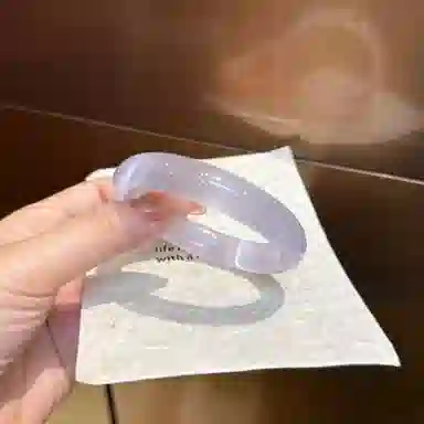 匠锁心玉 淡紫色美人镯 新中式国潮国风 小众典雅如意轻奢高级清冷感 极简风 潮流年轻气质百搭 温润手饰显白#好运 琉璃 手镯 女款