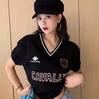 NancyCavally 100 V T