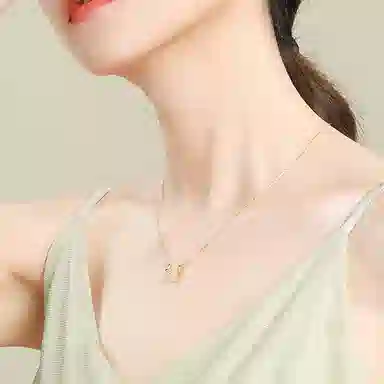 S925