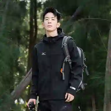 Mizuno Urban Outdoor Softshell Jacket