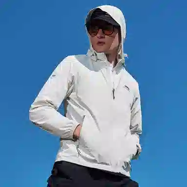 Jeep SS24 LogoUPF50+