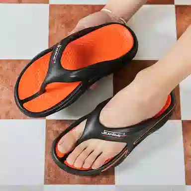 真维斯 轻便舒适厚底踩屎感 人字拖 男款