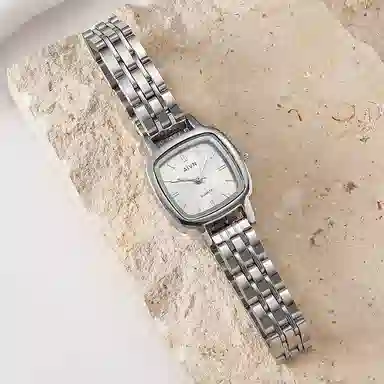 AIVN Fashion Quartz Silver Dial