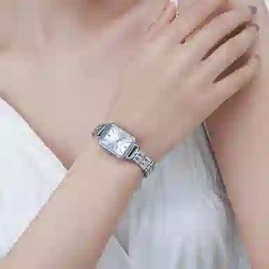 AIVN
