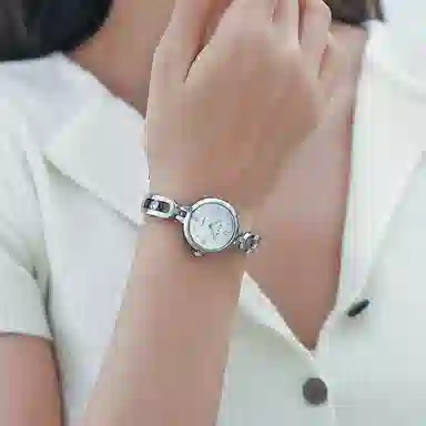 AIVN