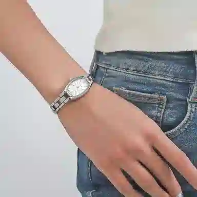 AIVN AM8369FQ