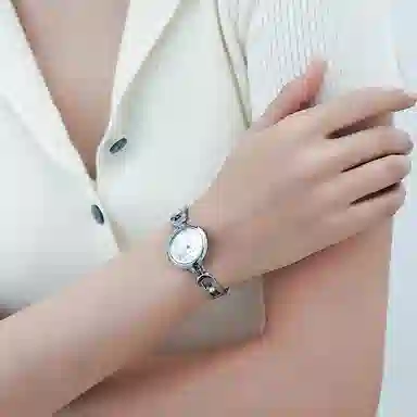 AIVN