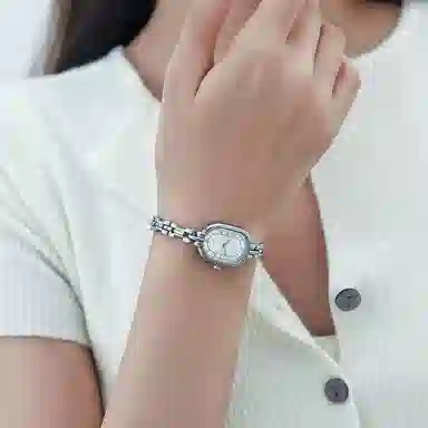AIVN
