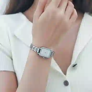 AIVN