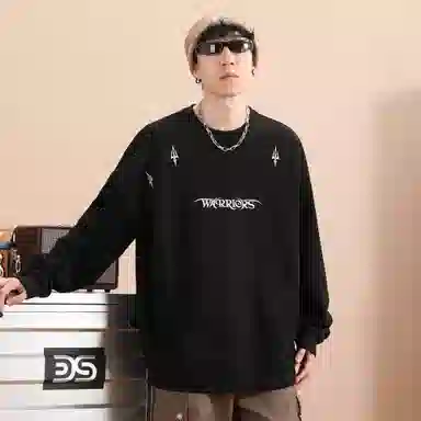 DOKI Logo Embroidered Sweatshirt