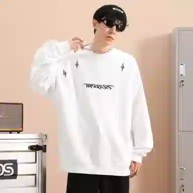 DOKI Logo Embroidered Sweatshirt