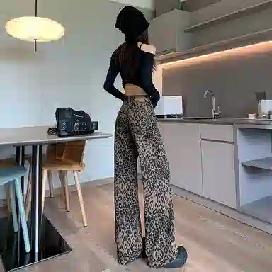 HELEH ins