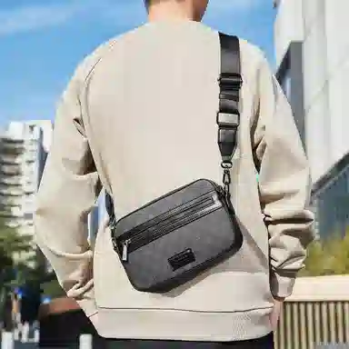 FAIRWHALE Crossbody Bag