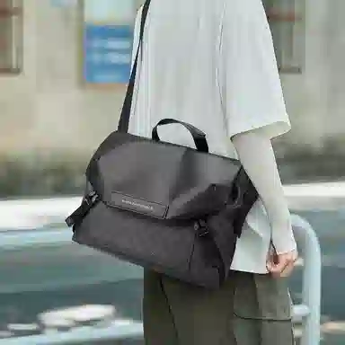 FAIRWHALE Crossbody Bag Black