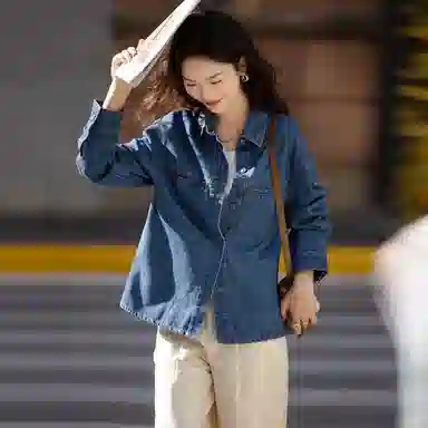 【dme】 简约纯色翻领长袖衬衫 女款 蓝色