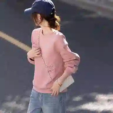 【dme】 纯色时尚简约圆领休闲立体蝴蝶贴布钉珠上衣宽松好搭长袖卫衣 女款