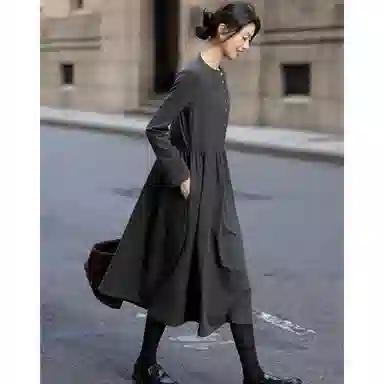 【dme】 秋季复古半开襟圆领抽皱收腰伞裙中长款暖暖的德绒经典设计高腰修身优雅气质百搭款式时尚显瘦法式风格拼接 长袖连衣裙 女款
