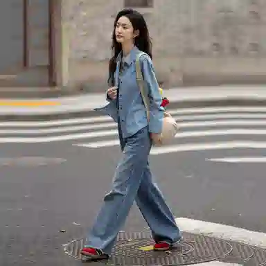 【dme】 纯色通勤长袖衬衫 女款 浅牛仔蓝