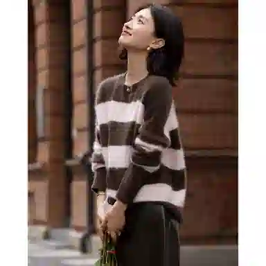【dme】 冬季复古风圆领撞色条纹落肩宽松上衣高端现代简约时尚潮流高级感慵懒风显瘦遮肉减龄知性智感舒适亲肤保暖针织衫 女款
