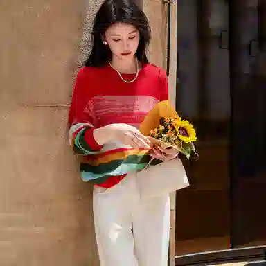 【dme】 休闲圆领宽松长袖毛衣 女款 石榴红