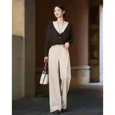 【dme】 保暖中腰字母刺绣直筒藏肉通勤休闲百搭纯色显瘦牛仔裤 女款