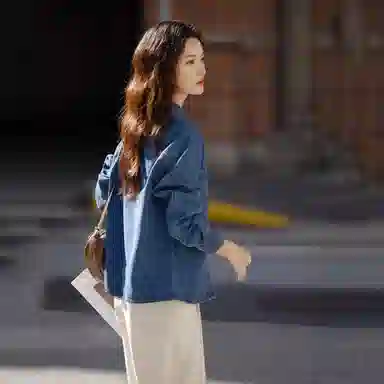 【dme】 简约纯色翻领长袖衬衫 女款 蓝色