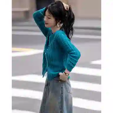 【dme】 秋简约风含绵羊毛通勤线衫圆领藏肉舒适轻盈柔软时尚休闲优雅百搭显瘦针织衫 女款